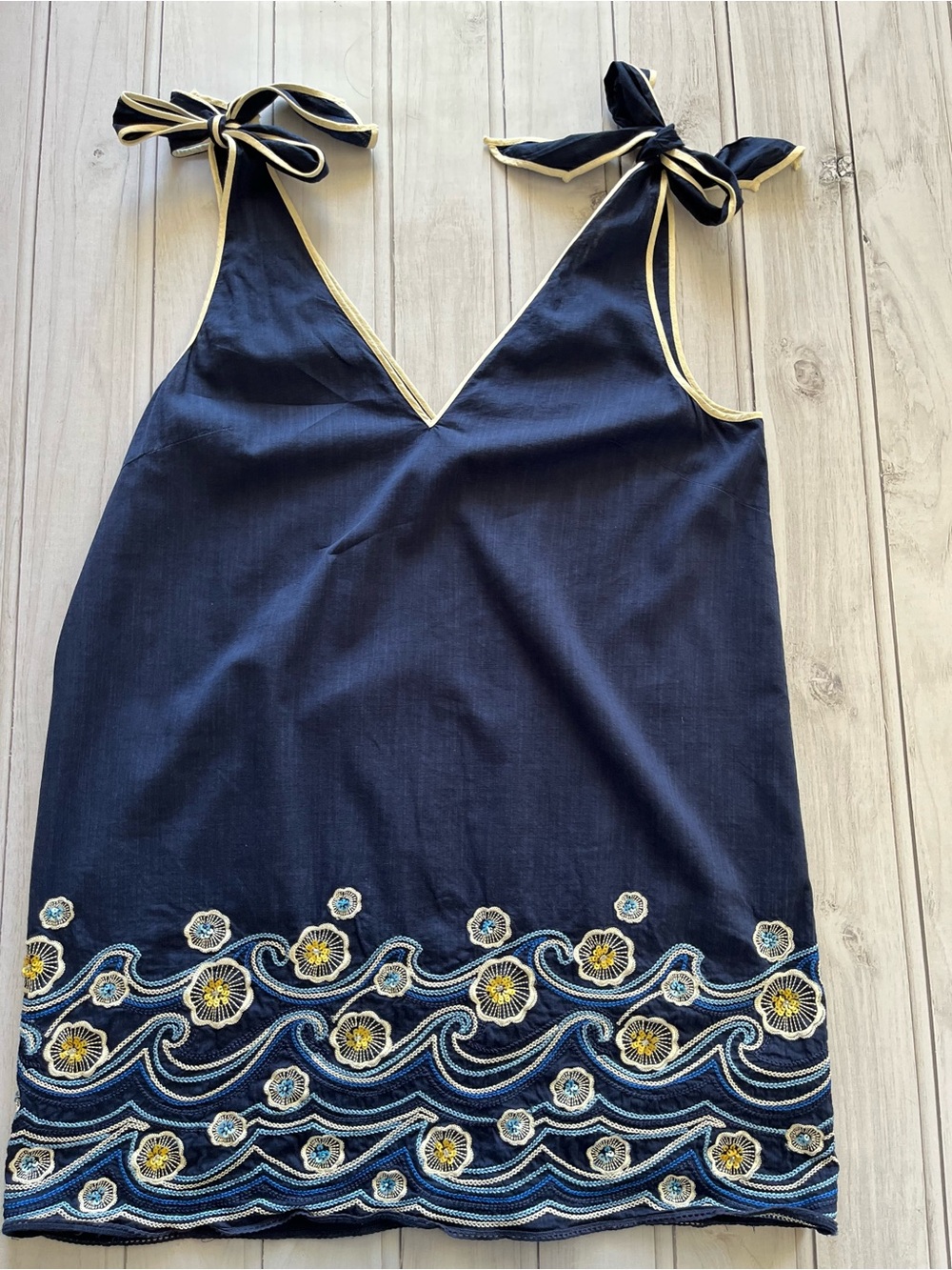Women’s Anthropologie blue Wave embroidered sequined sleeveless mini dress.Large - Picture 6 of 15